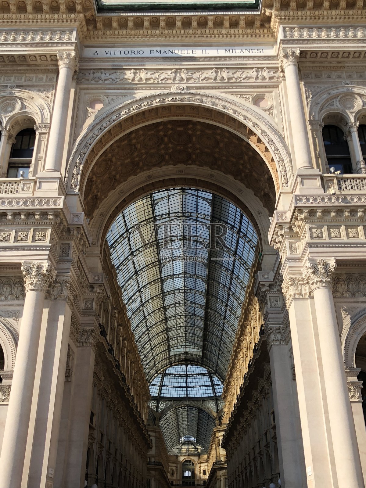 米兰的维托里奥·埃马努埃莱画廊照片摄影图片