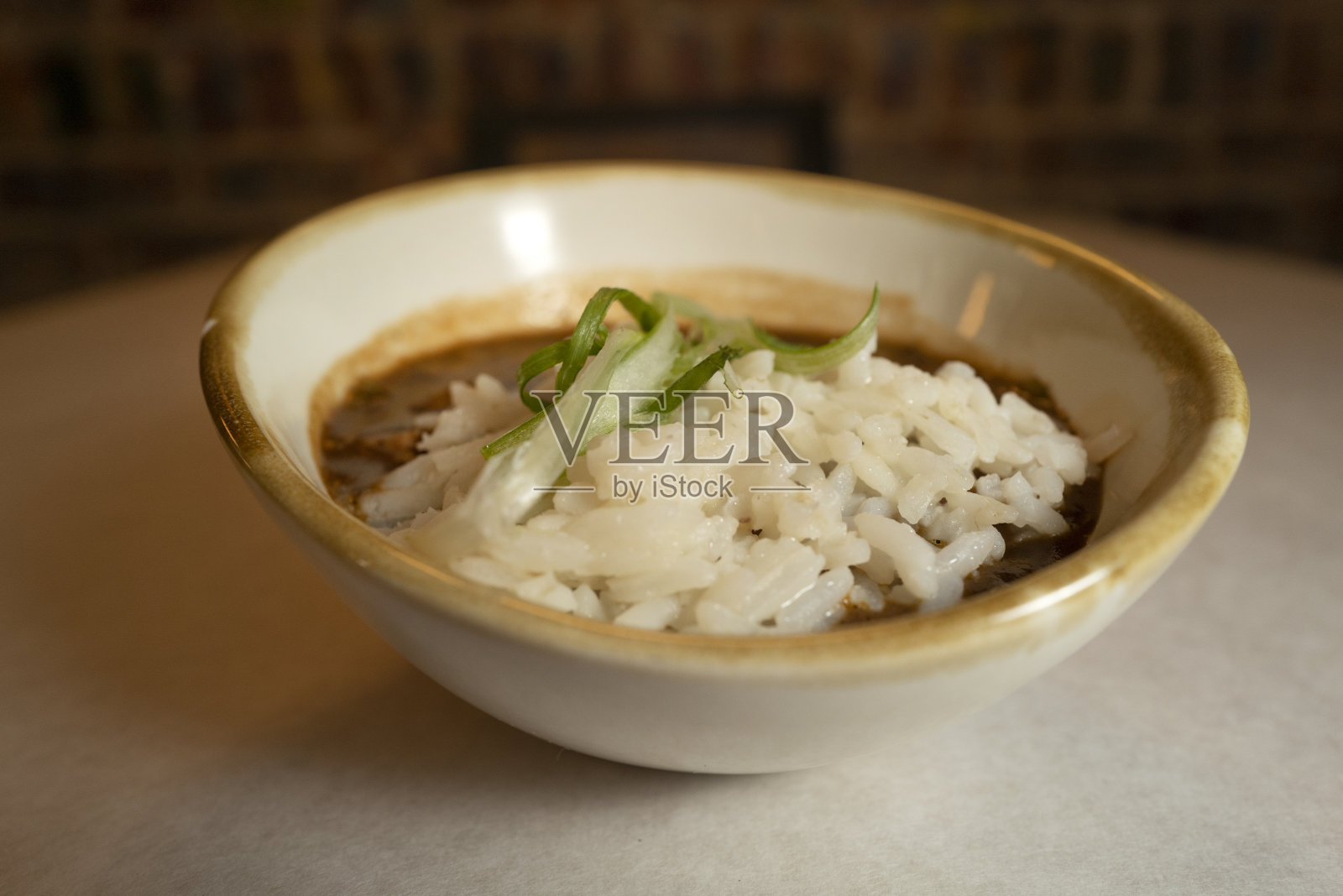 小龙虾浓汤在等待中照片摄影图片