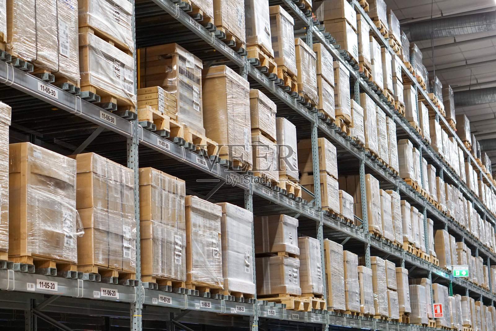 仓库照片摄影图片