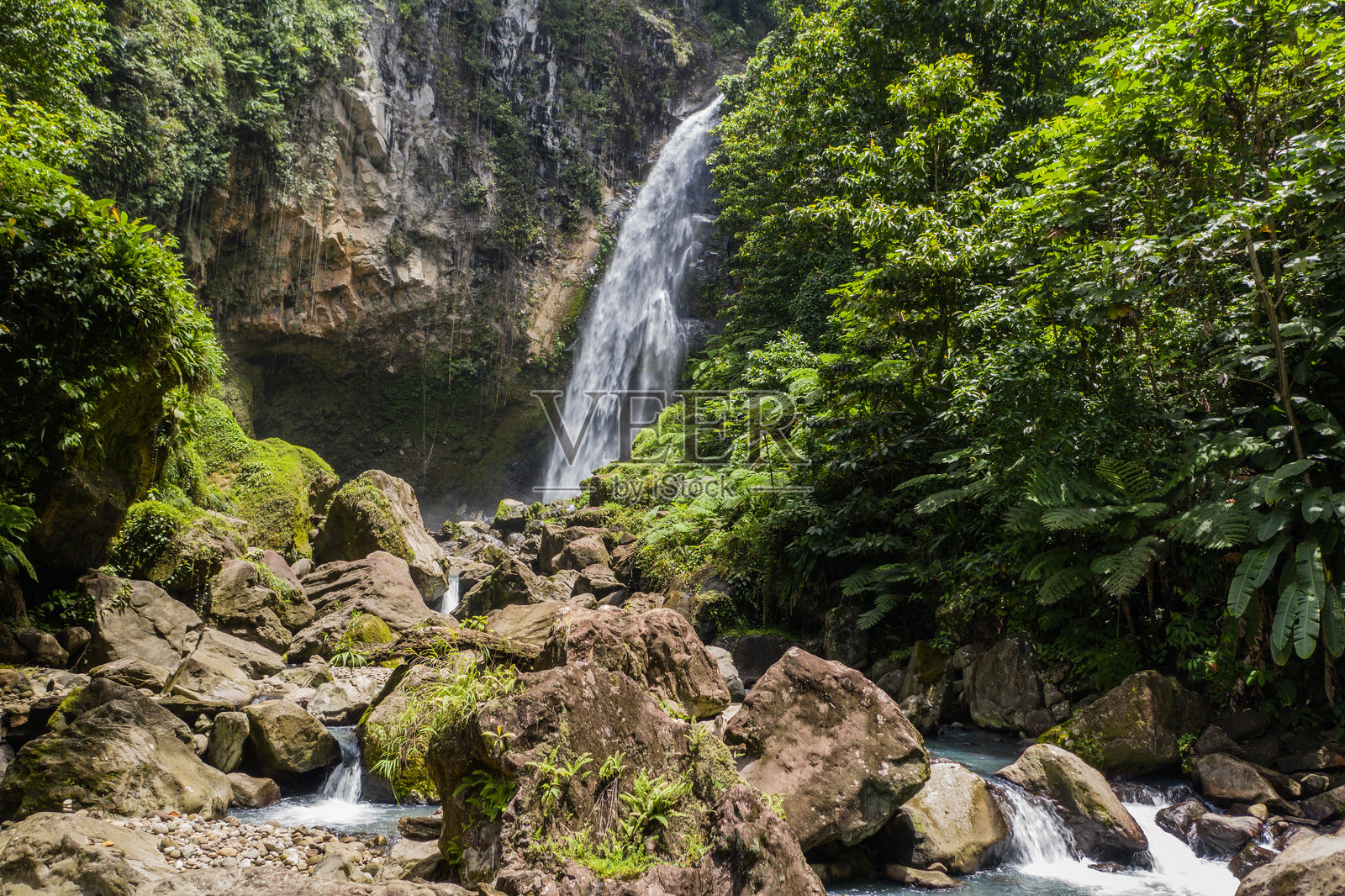 多米尼加岛东海岸的维多利亚瀑布景观照片摄影图片