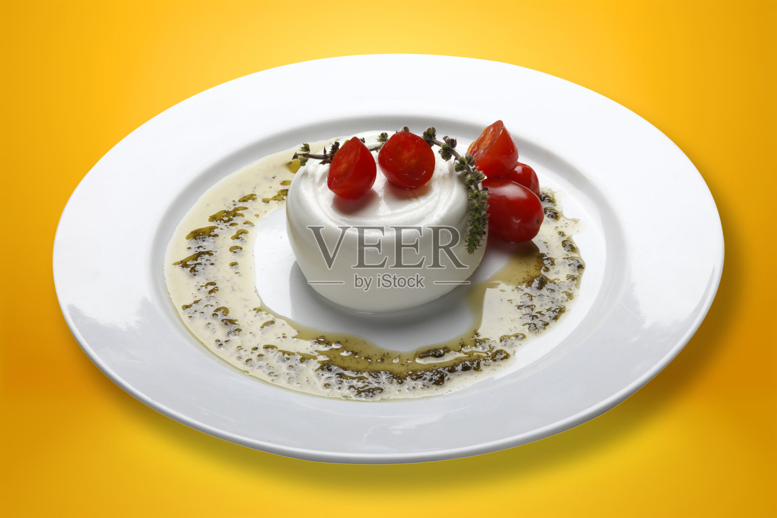 意大利布拉塔奶酪照片摄影图片