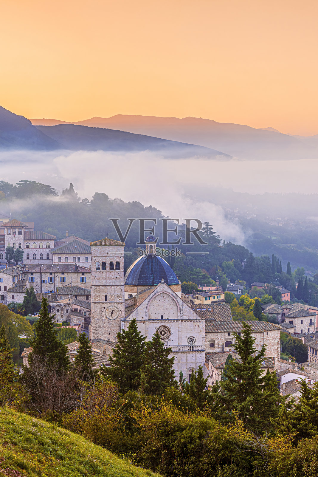 老城区的景观照片摄影图片
