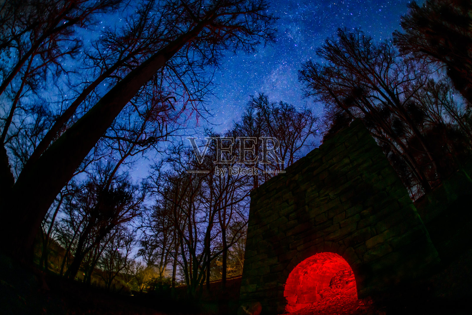 莫拉托克铁炉照片摄影图片