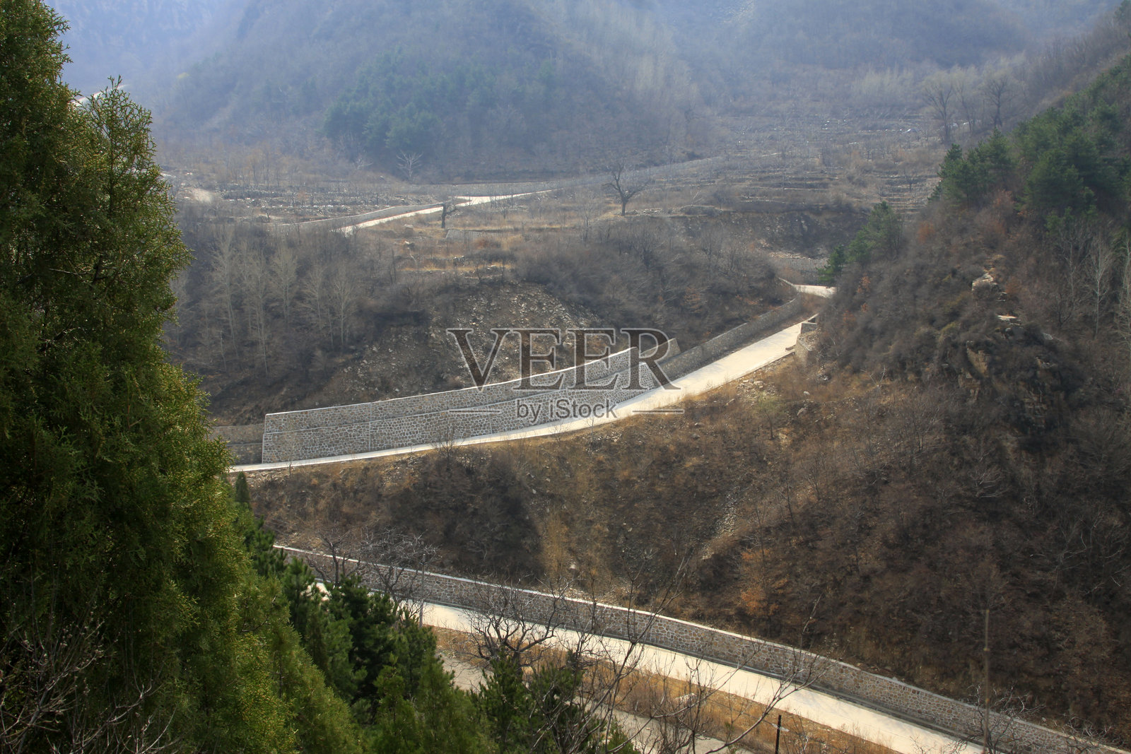 蜿蜒的山路风景照片摄影图片