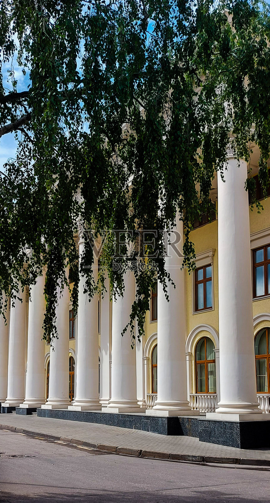 建筑的柱子照片摄影图片