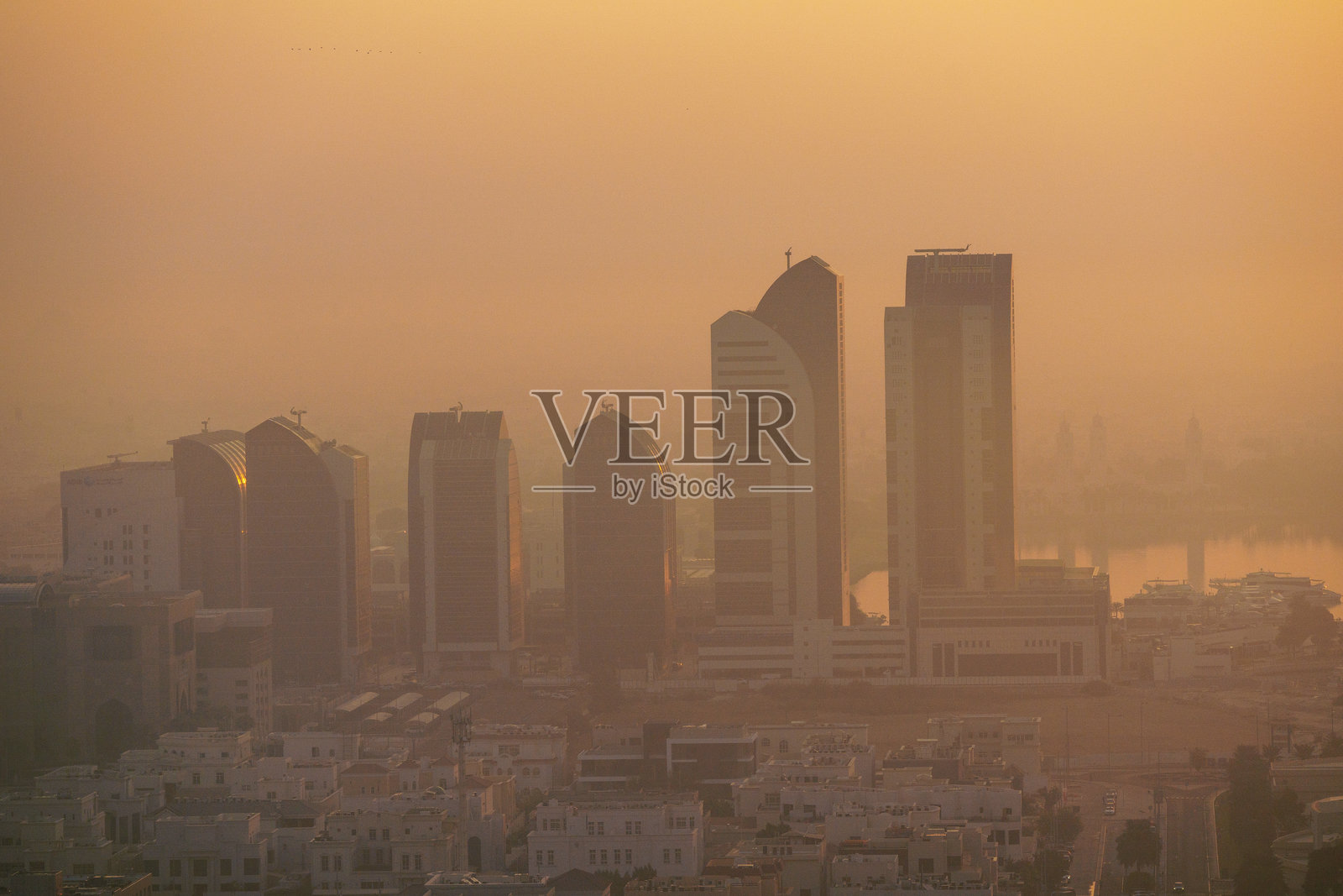 阿布扎比天际线鸟瞰图照片摄影图片