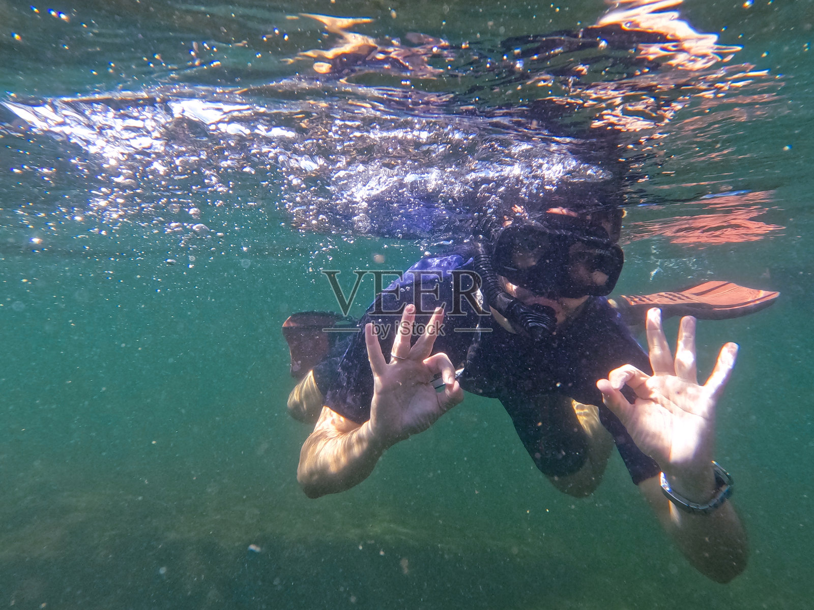 在加拉帕戈斯群岛潜水照片摄影图片