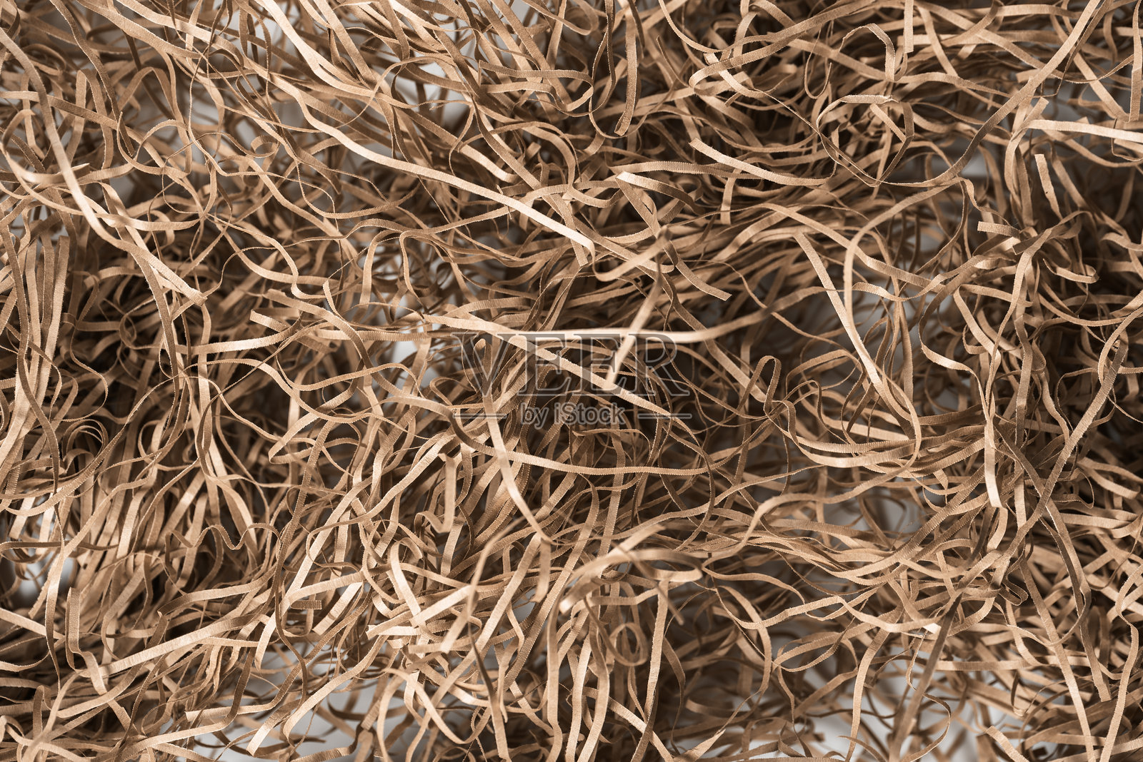 适合现代设计的极简风格背景，展示了用细线和图案切割纸张的效果。照片摄影图片