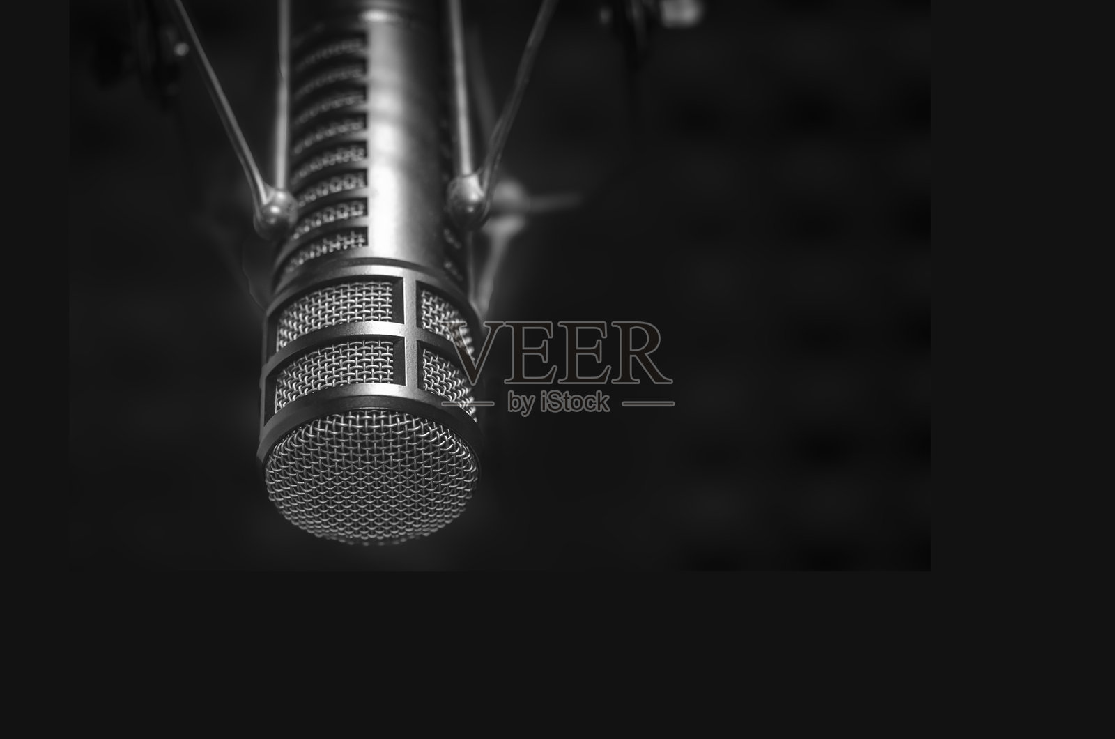 带有专业麦克风的背景照片摄影图片