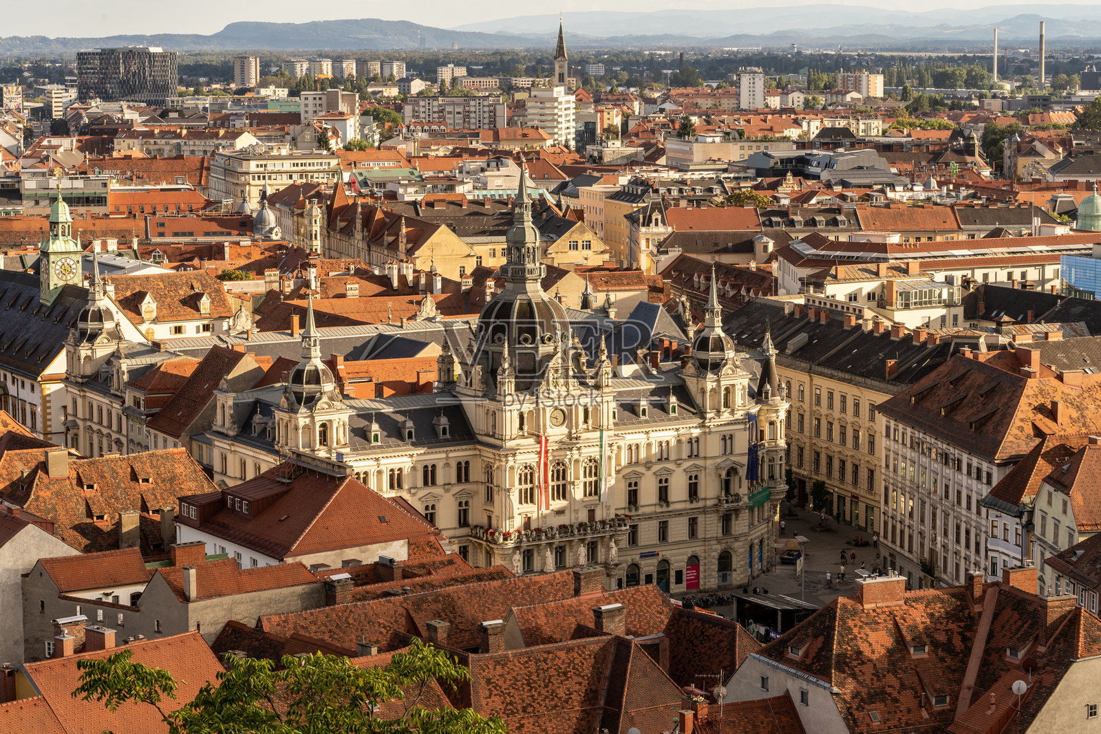 城市中建筑物的高角度视图照片摄影图片