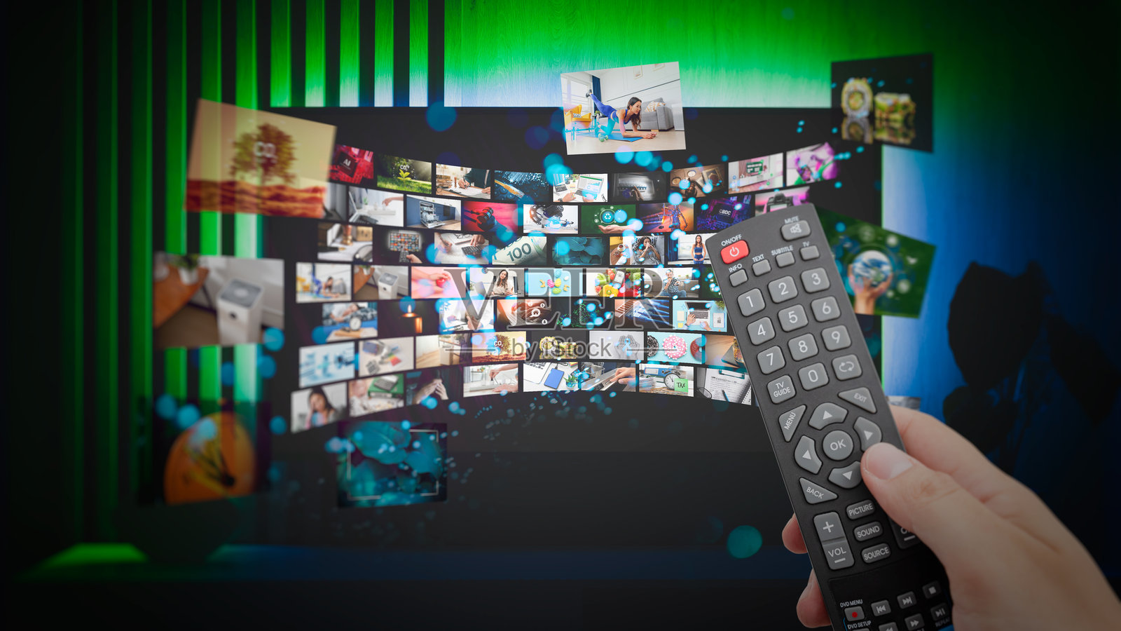 媒体概念：多个电视屏幕照片摄影图片