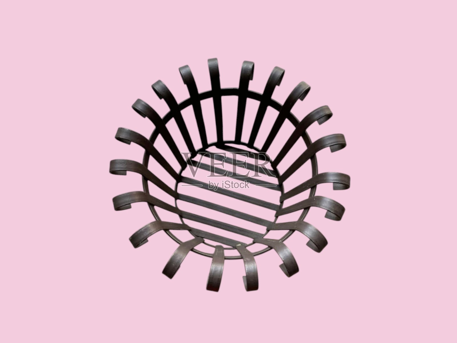 钢框架制成的花盆照片摄影图片