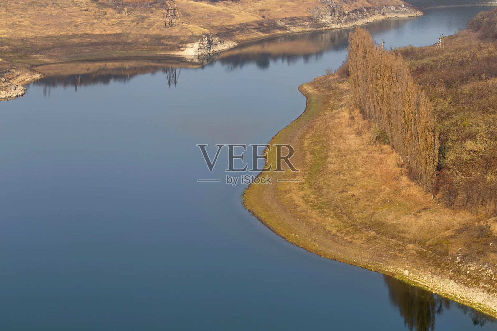 美丽的河岸照片摄影图片