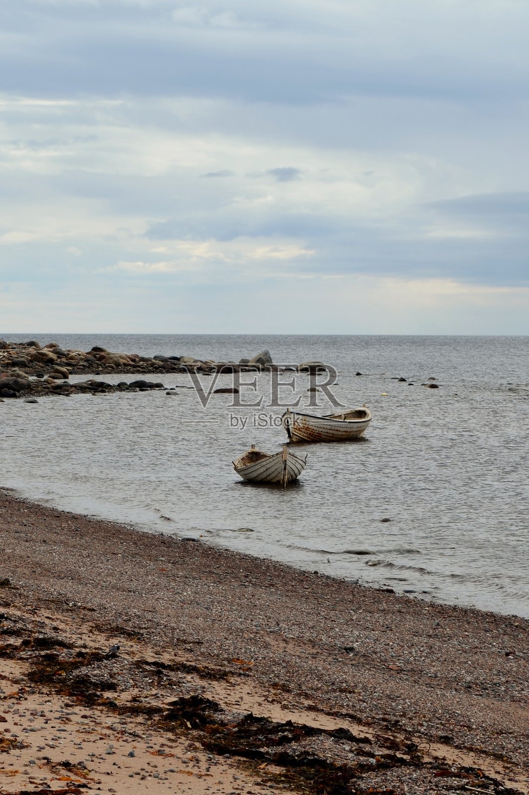海上的船只照片摄影图片