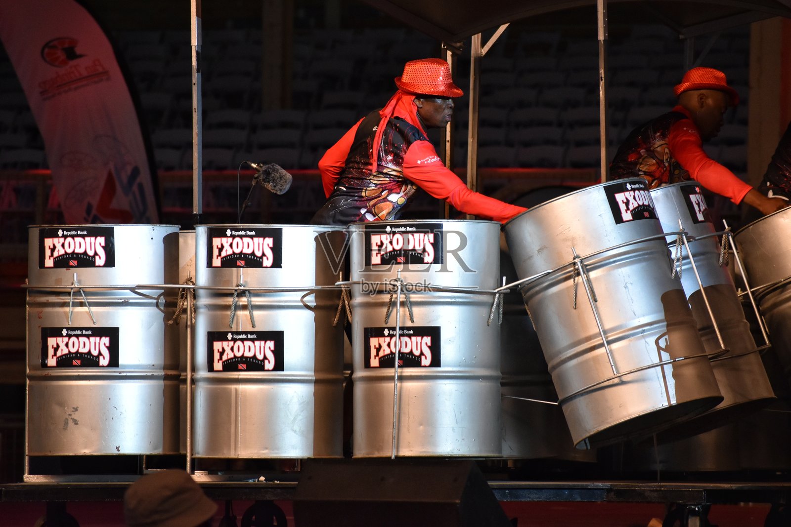 共和国银行埃克索德钢乐团照片摄影图片