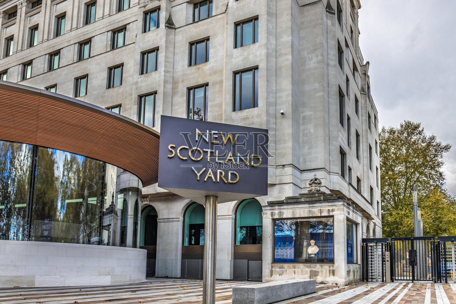 新苏格兰场总部外观。伦敦,英国照片摄影图片