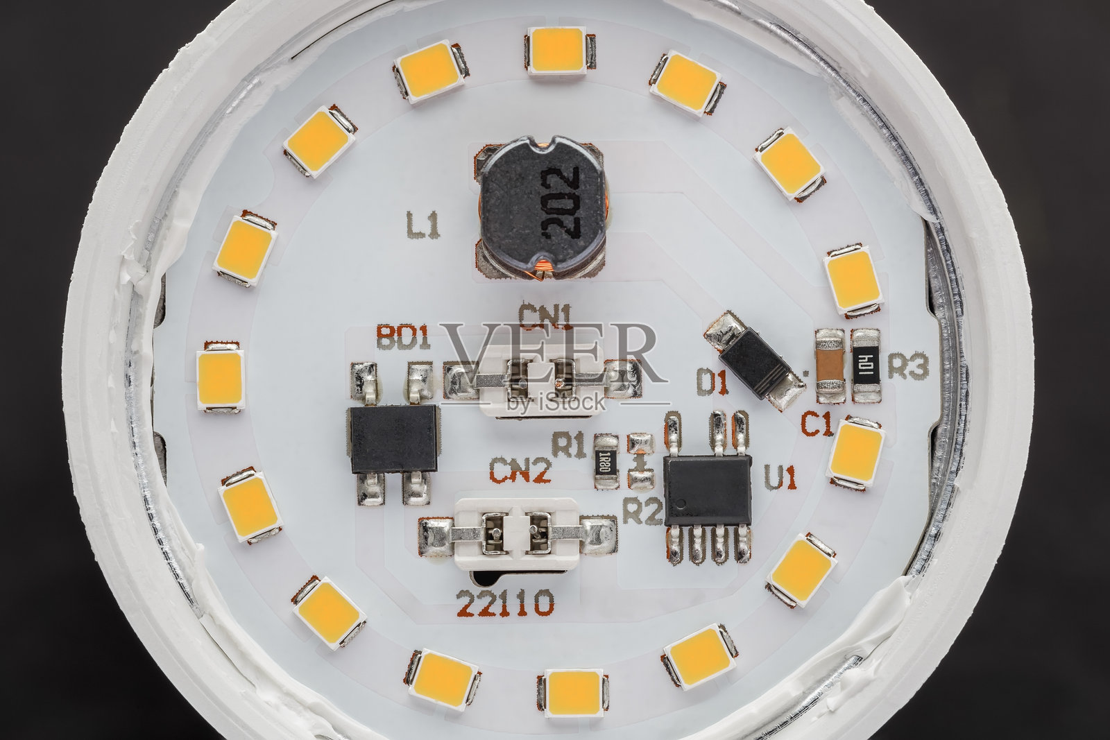 拆解的LED灯特写。照片摄影图片