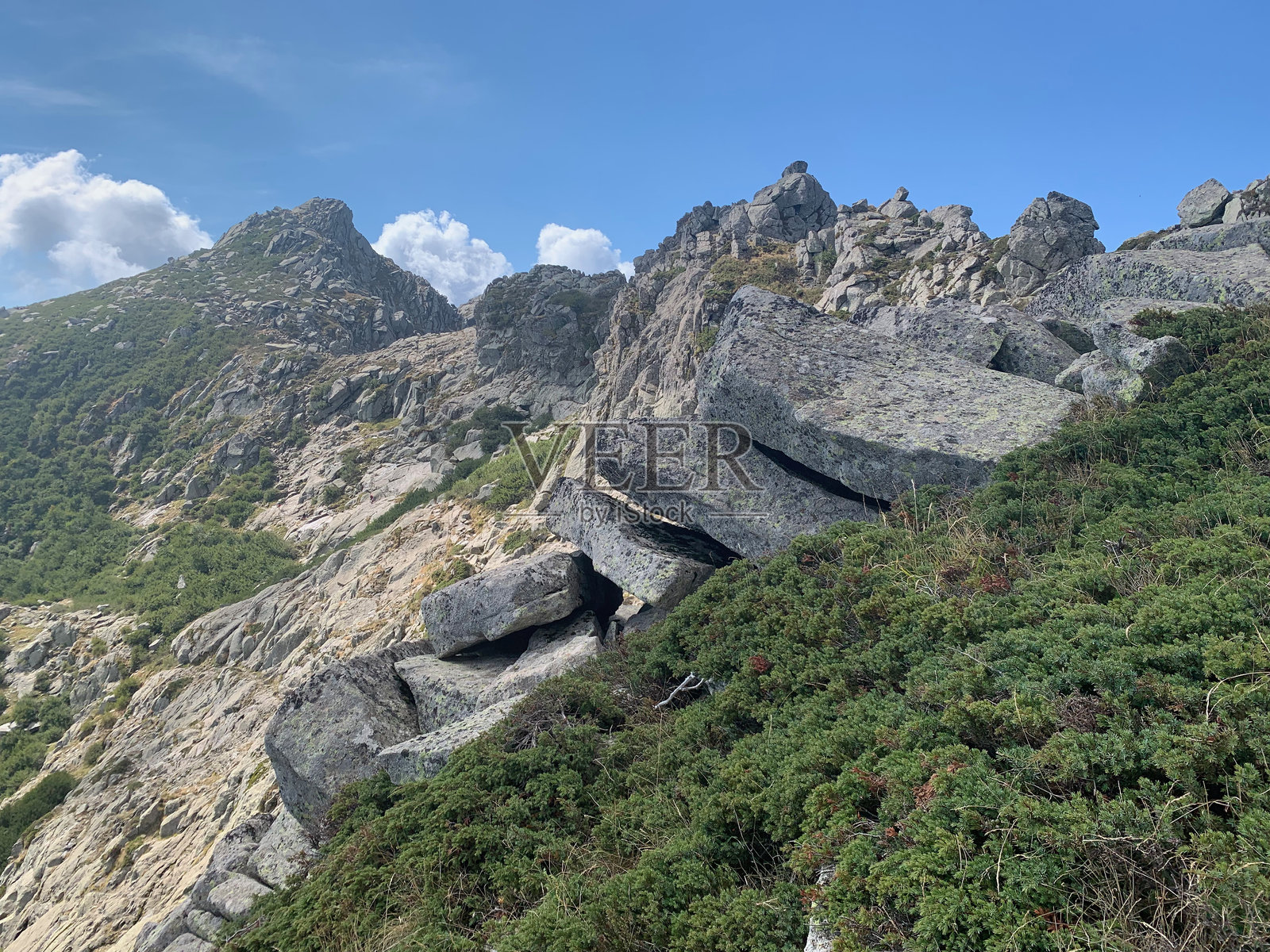 科西嘉岛GR20南部的山地风景照片摄影图片