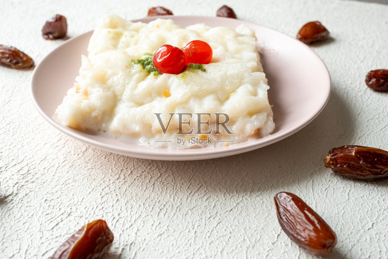 土耳其传统甜点“古拉奇”照片摄影图片