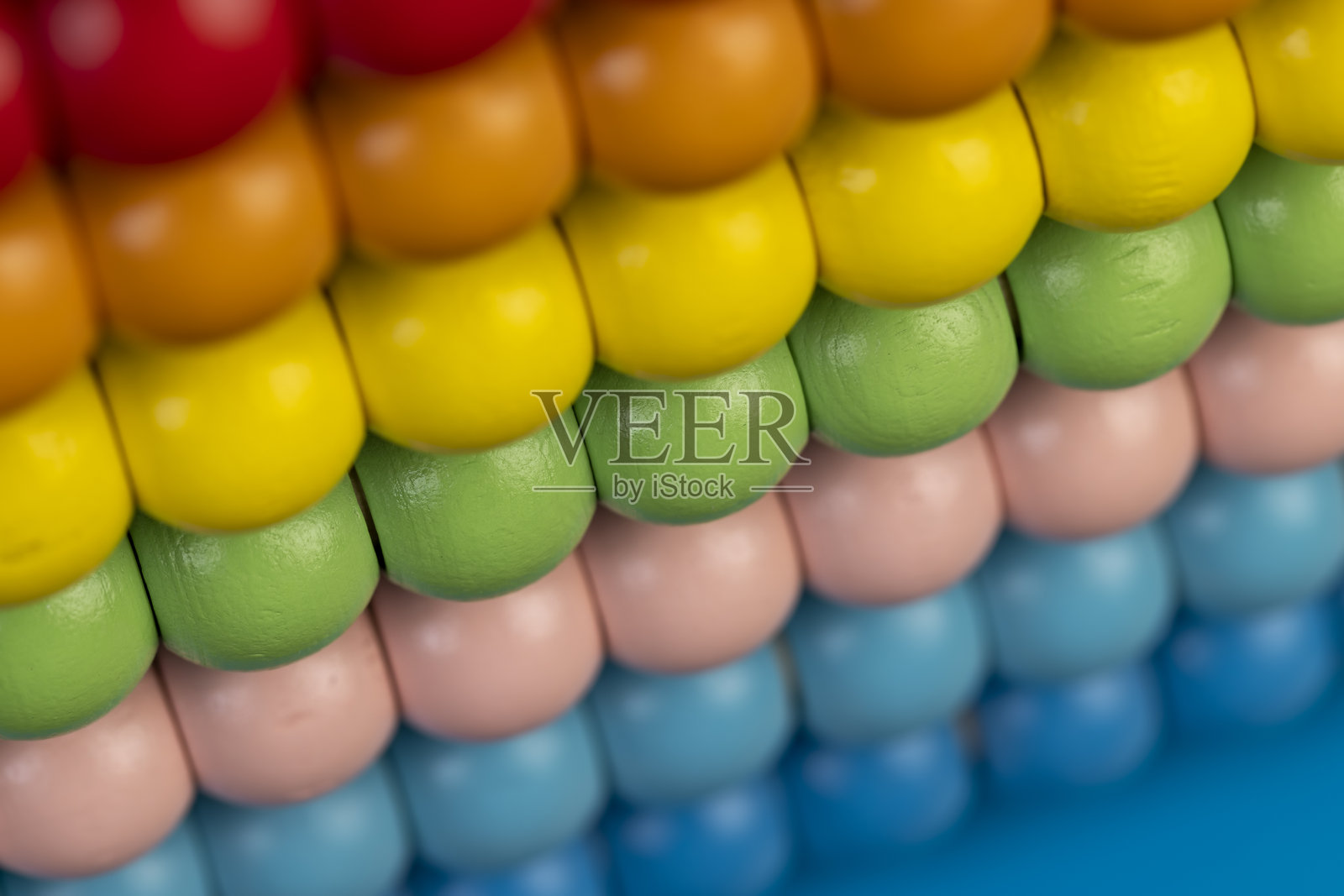 木制儿童算盘，用于学习和发展照片摄影图片