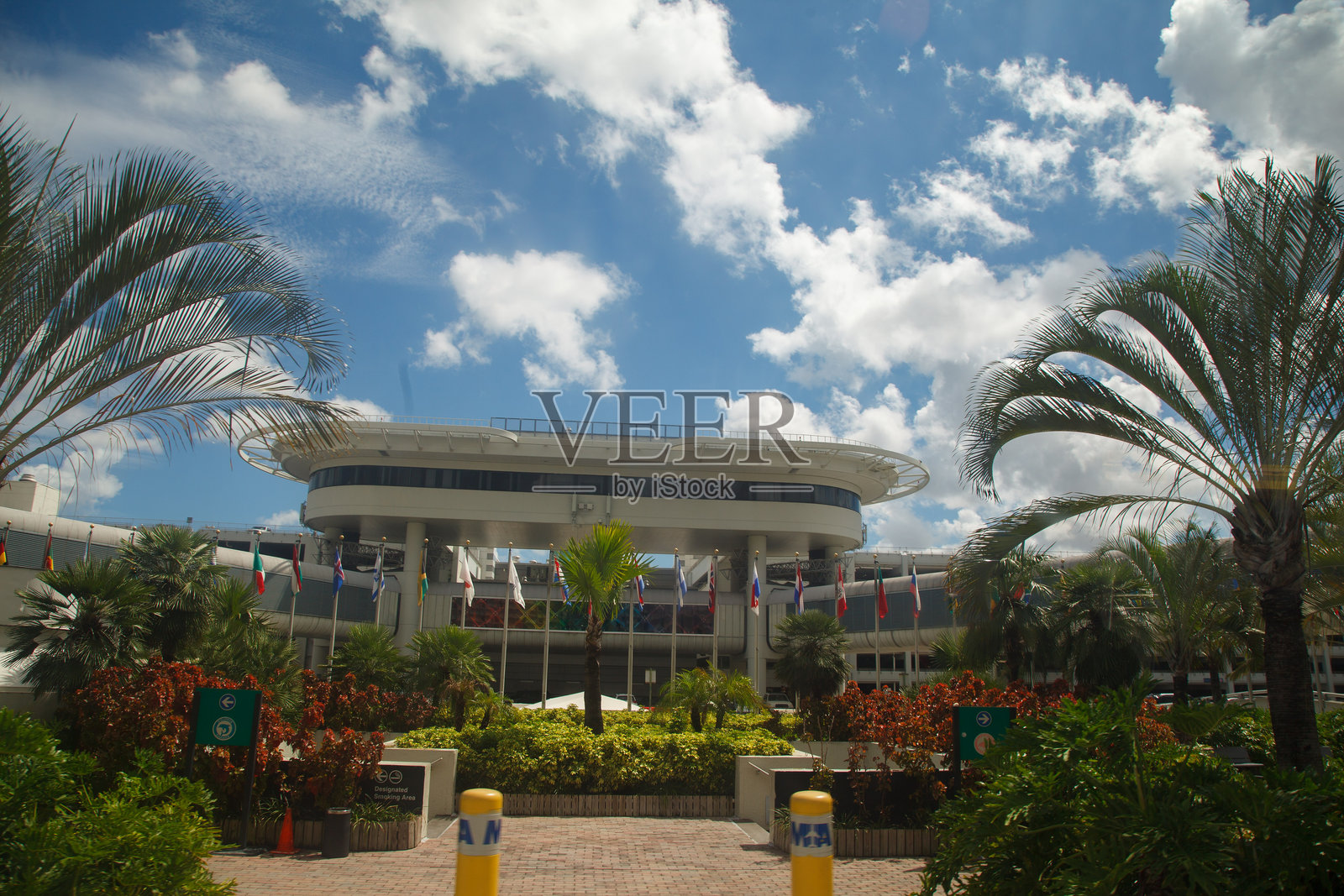 迈阿密国际机场的现代建筑细节,佛罗里达州迈阿密,美国照片摄影图片