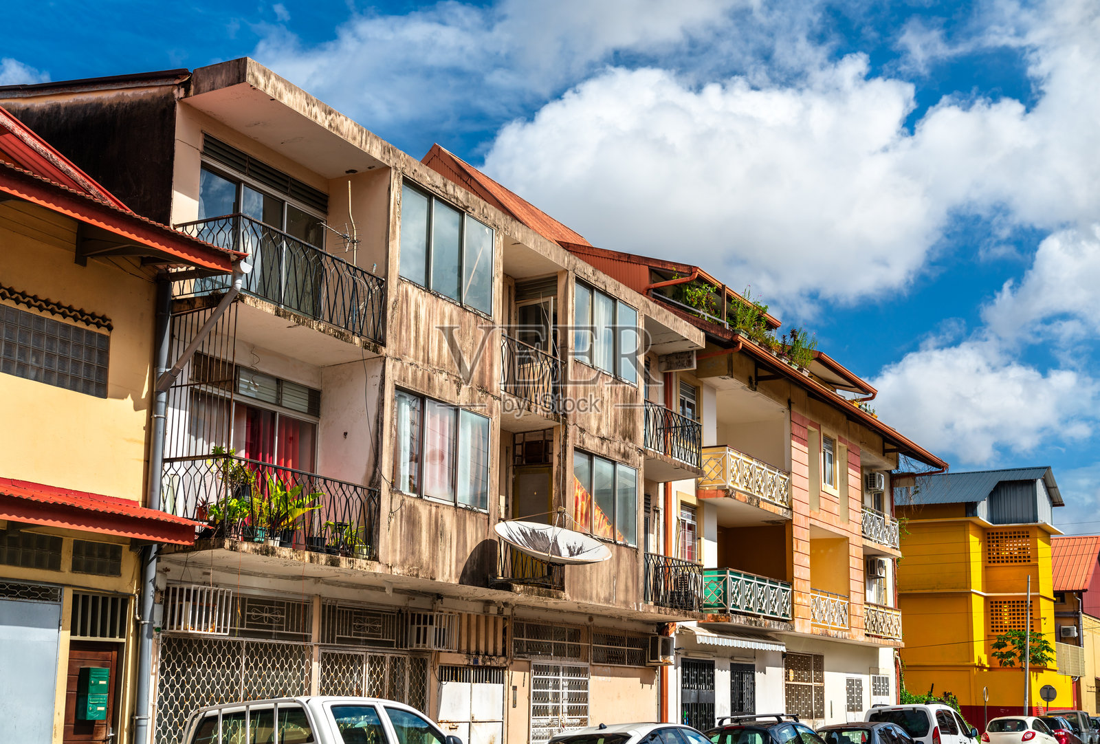 法属圭亚那首府卡宴的典型建筑照片摄影图片