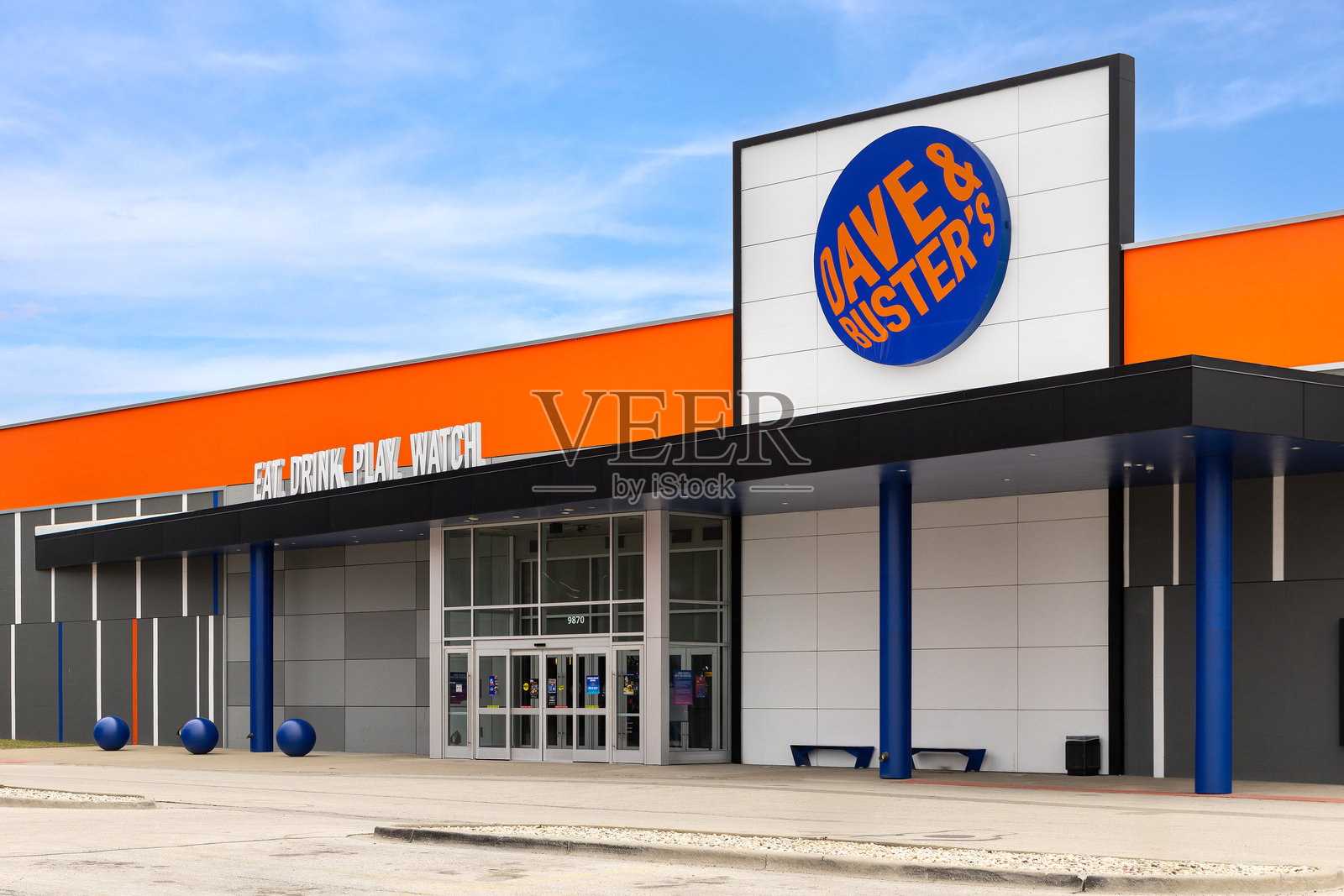 罗斯蒙特，伊利诺伊州的戴夫与巴斯特餐厅。照片摄影图片