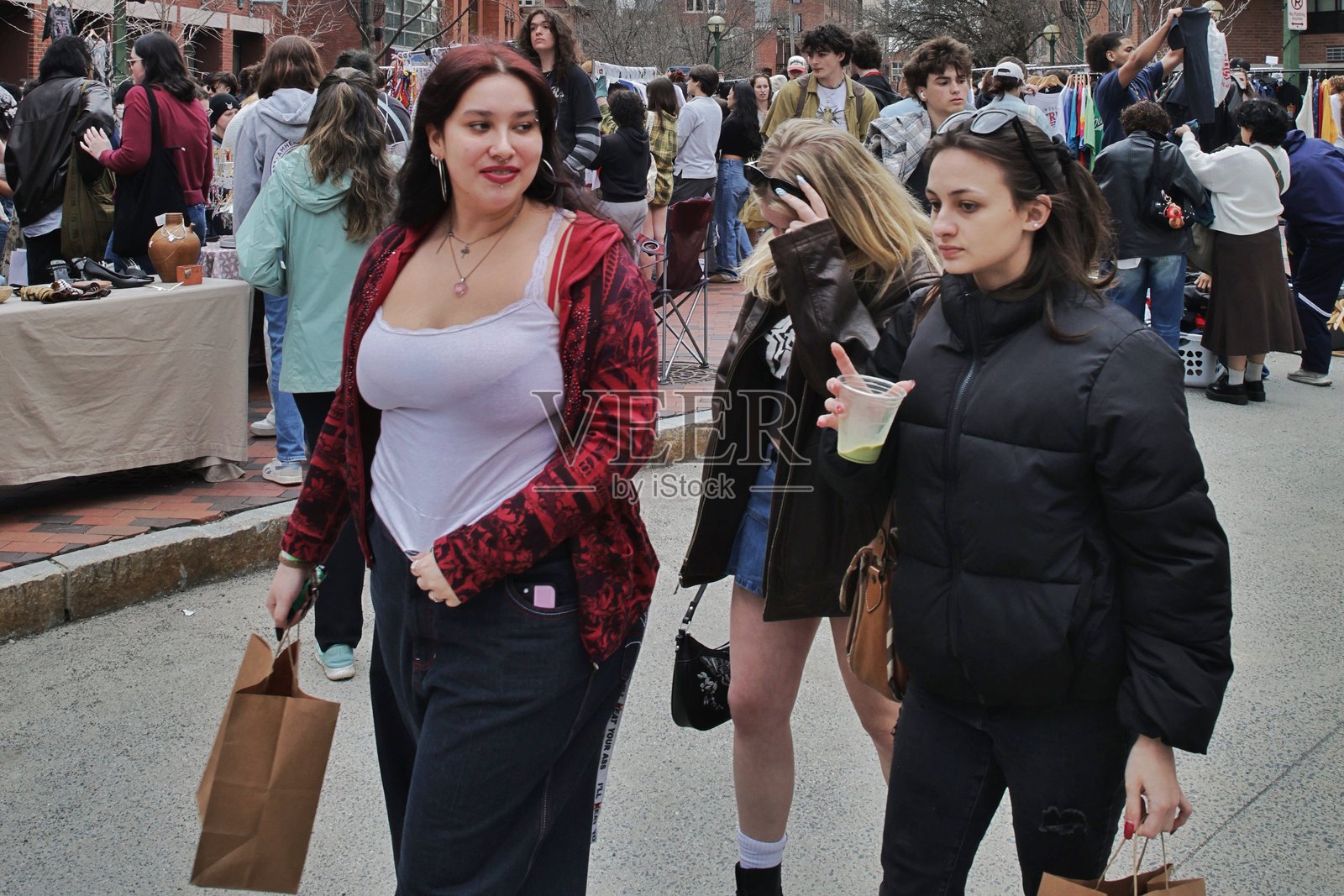 在纽黑文的节俭至死照片摄影图片