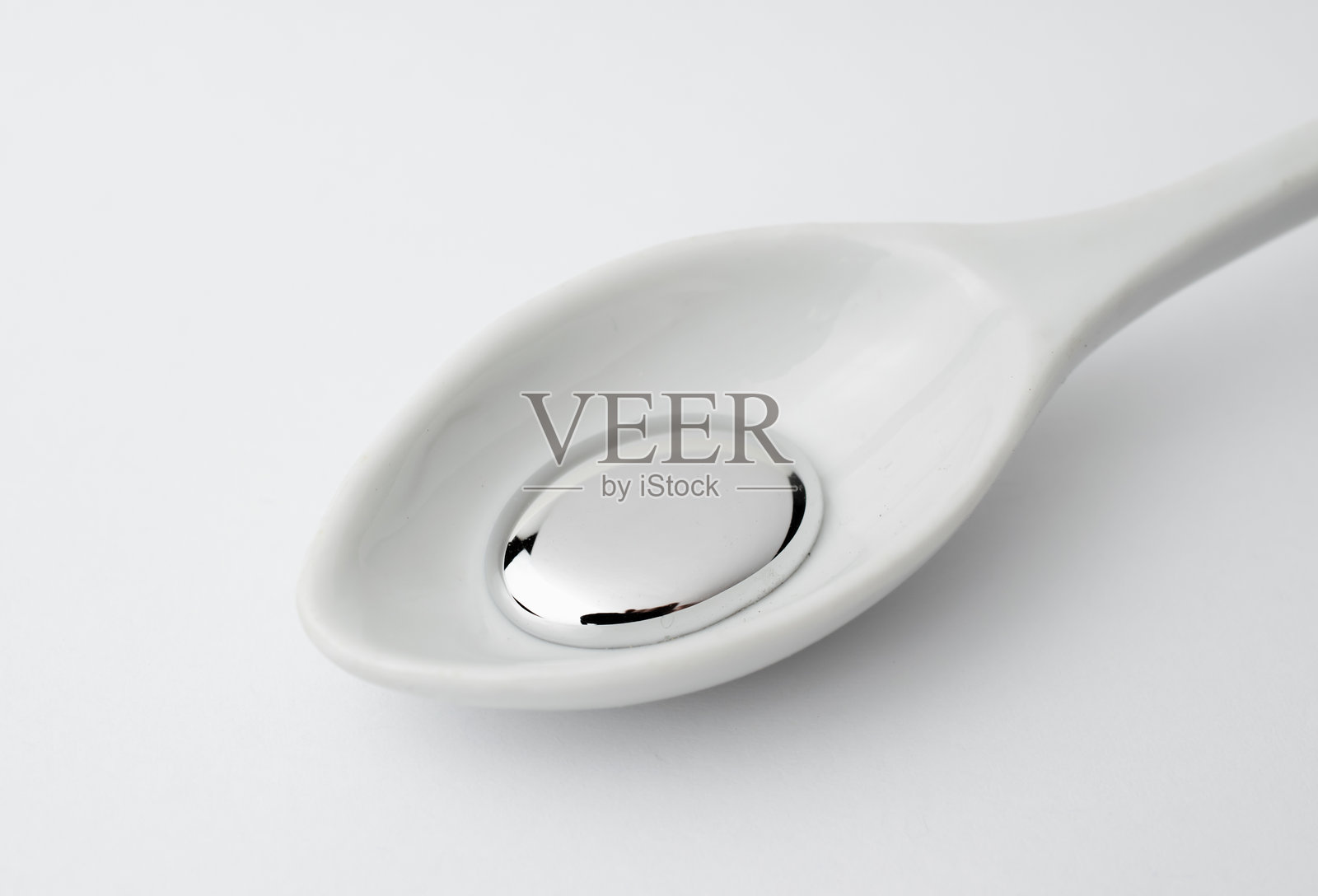 汞液态金属有毒且有害照片摄影图片