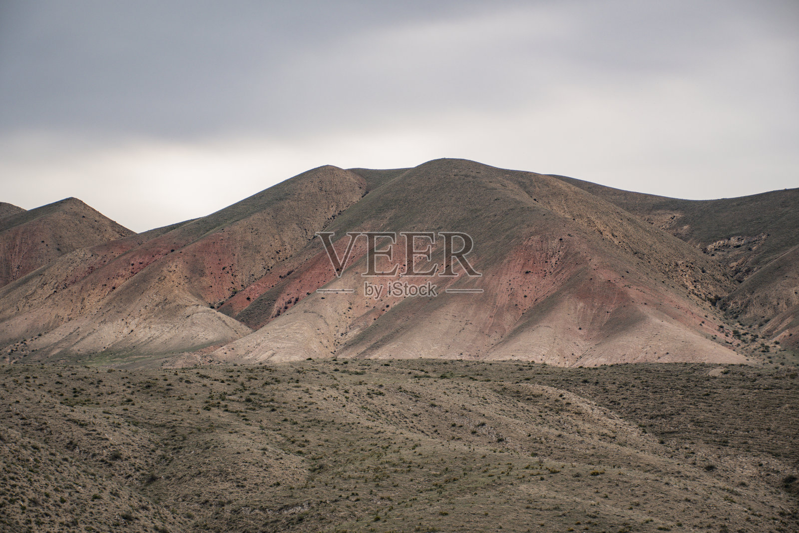 春季美丽的峡谷徒步旅行照片摄影图片