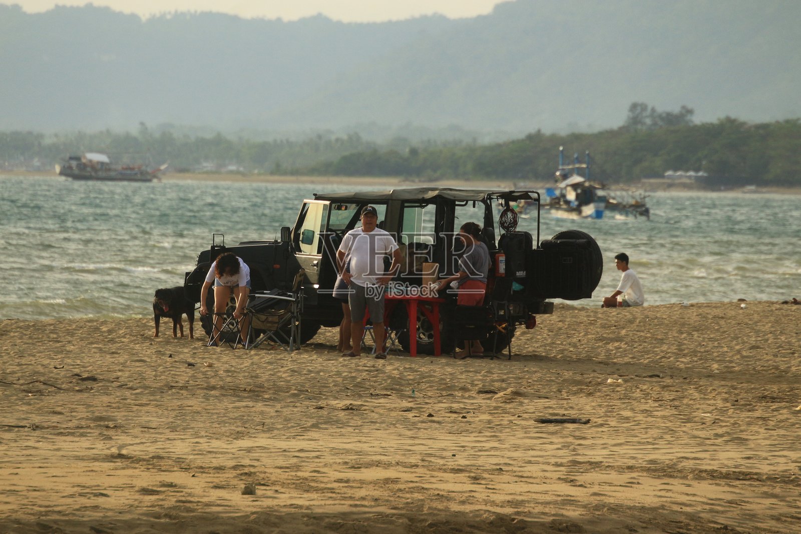 海滩露营照片摄影图片