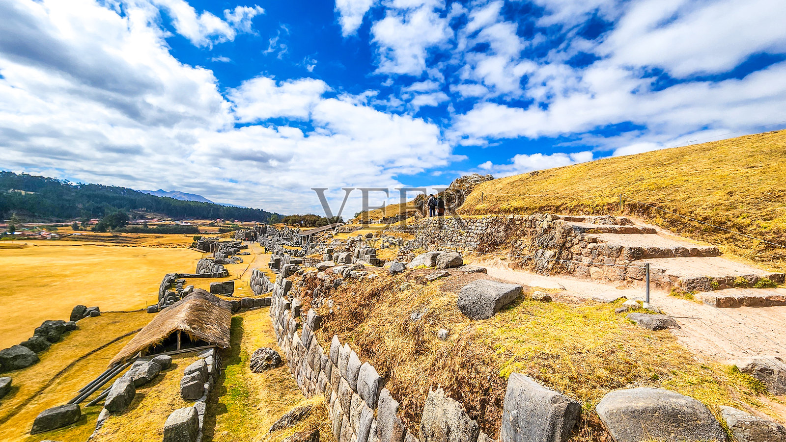 库斯科，秘鲁的萨克塞华曼印加遗址，古老的石阶梯照片摄影图片