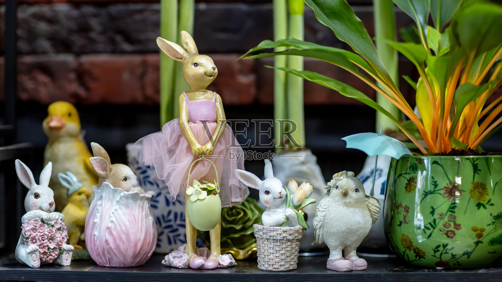 复活节小雕像照片摄影图片