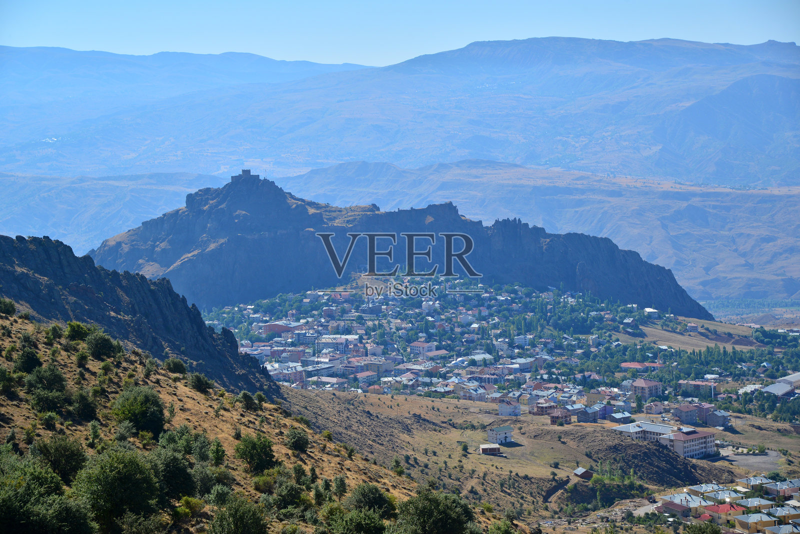 土耳其基雷松的塞宾卡拉希萨尔城堡。照片摄影图片