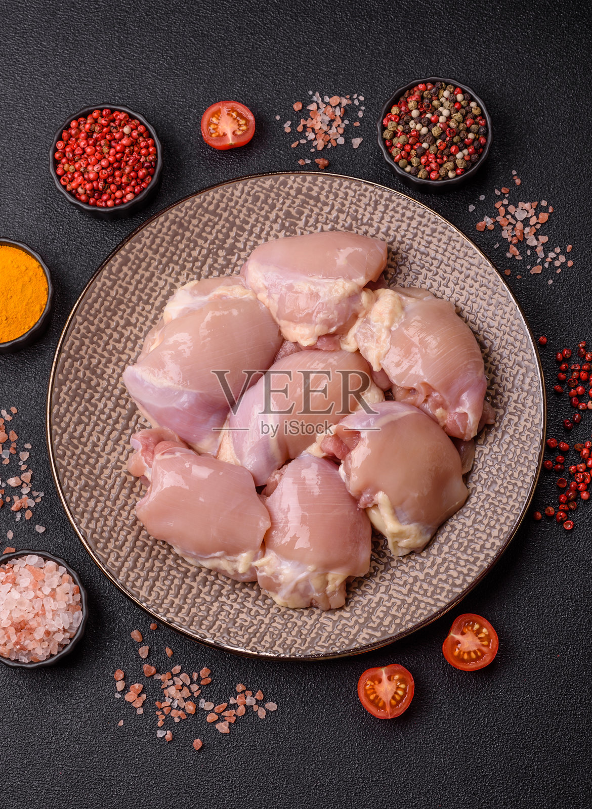 去皮去骨生鸡腿肉，禽类腿部肉照片摄影图片