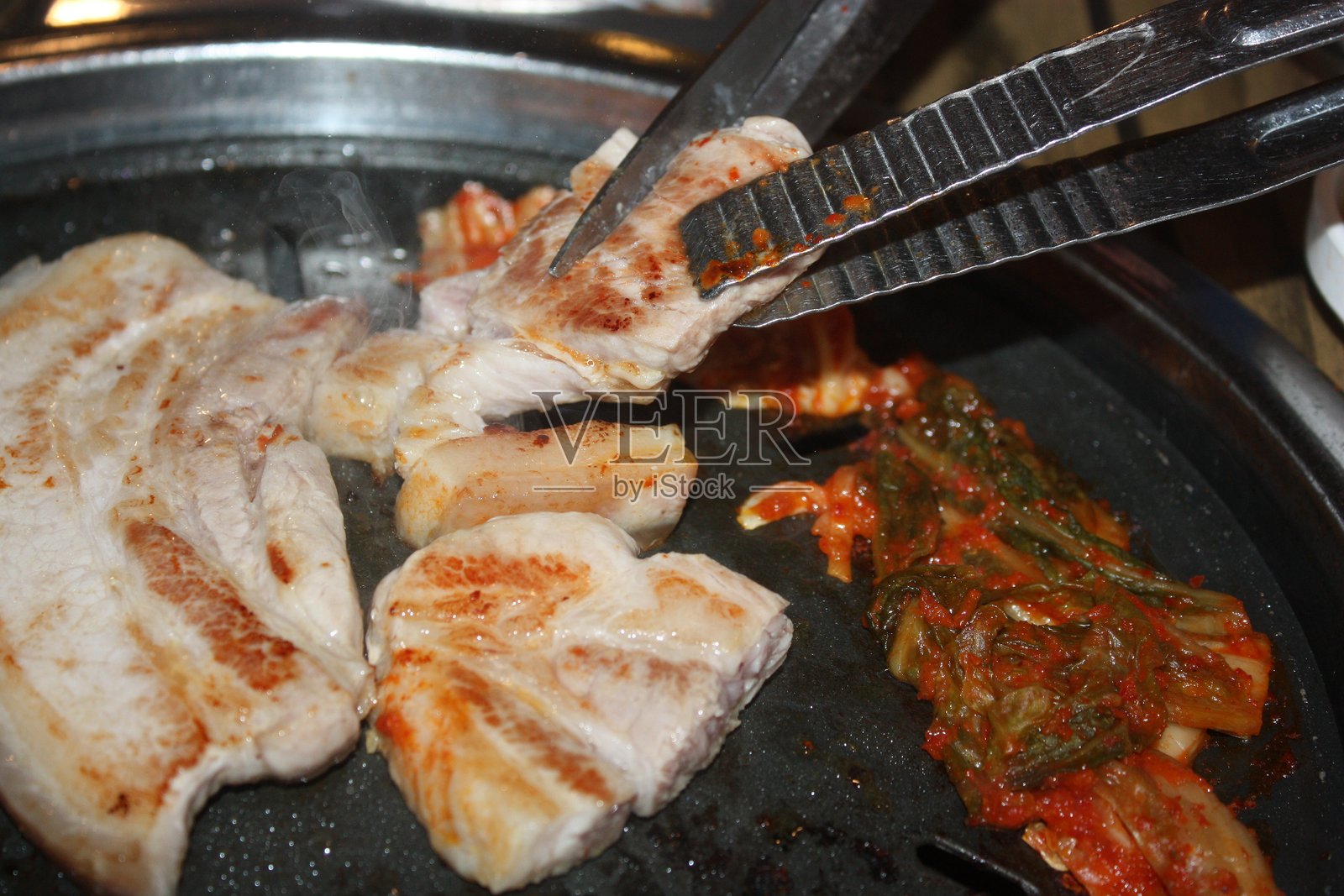 韩国烤五花肉烧烤照片摄影图片