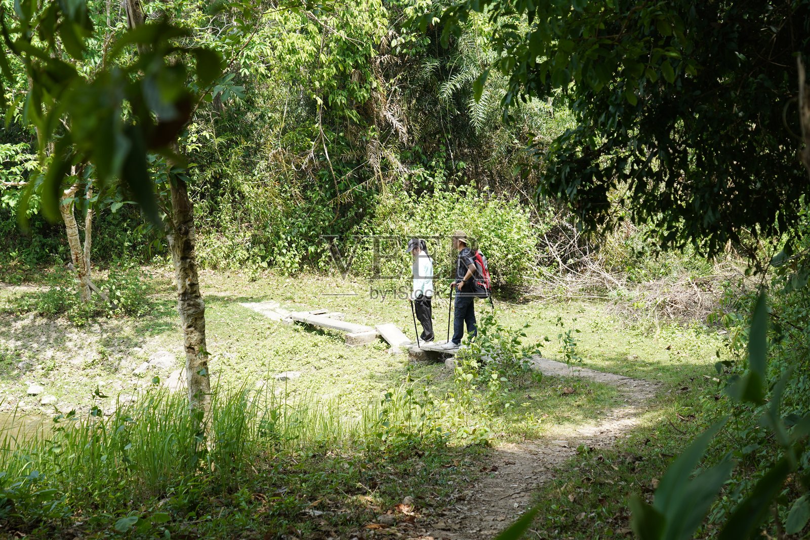 人与自然照片摄影图片