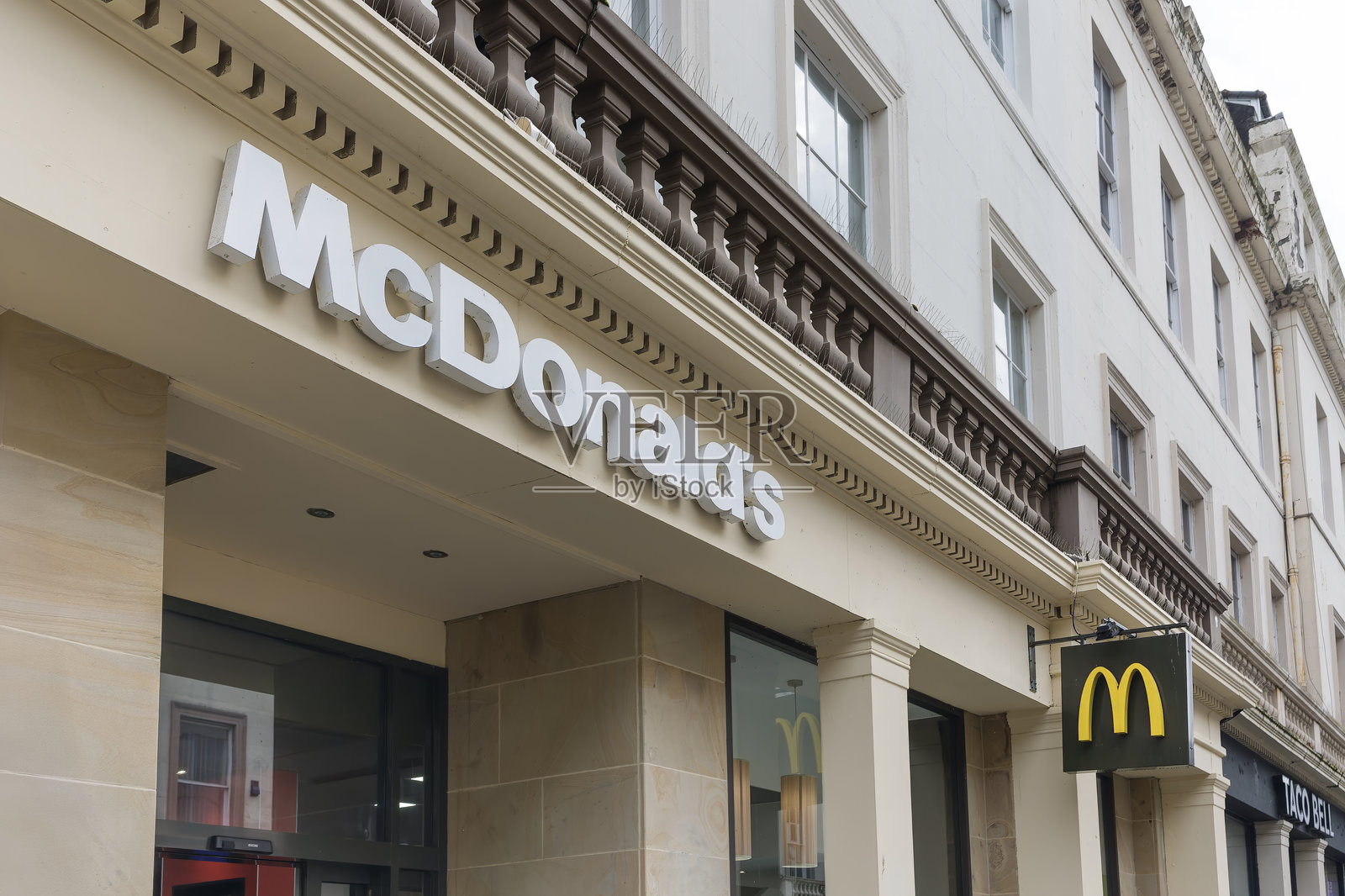 苏格兰邓迪的麦当劳餐厅外观照片摄影图片