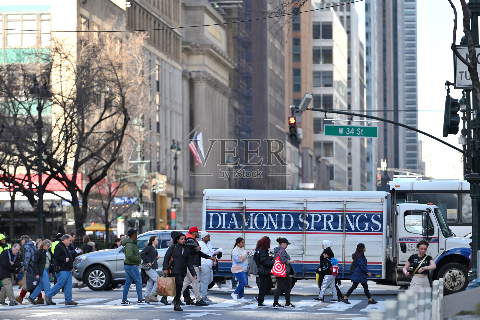 纽约曼哈顿街头的人们照片摄影图片