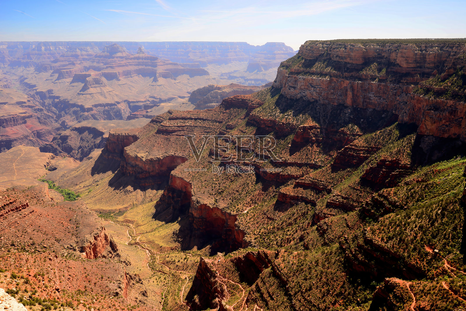 亚利桑那州大峡谷的朦胧天空日照片摄影图片