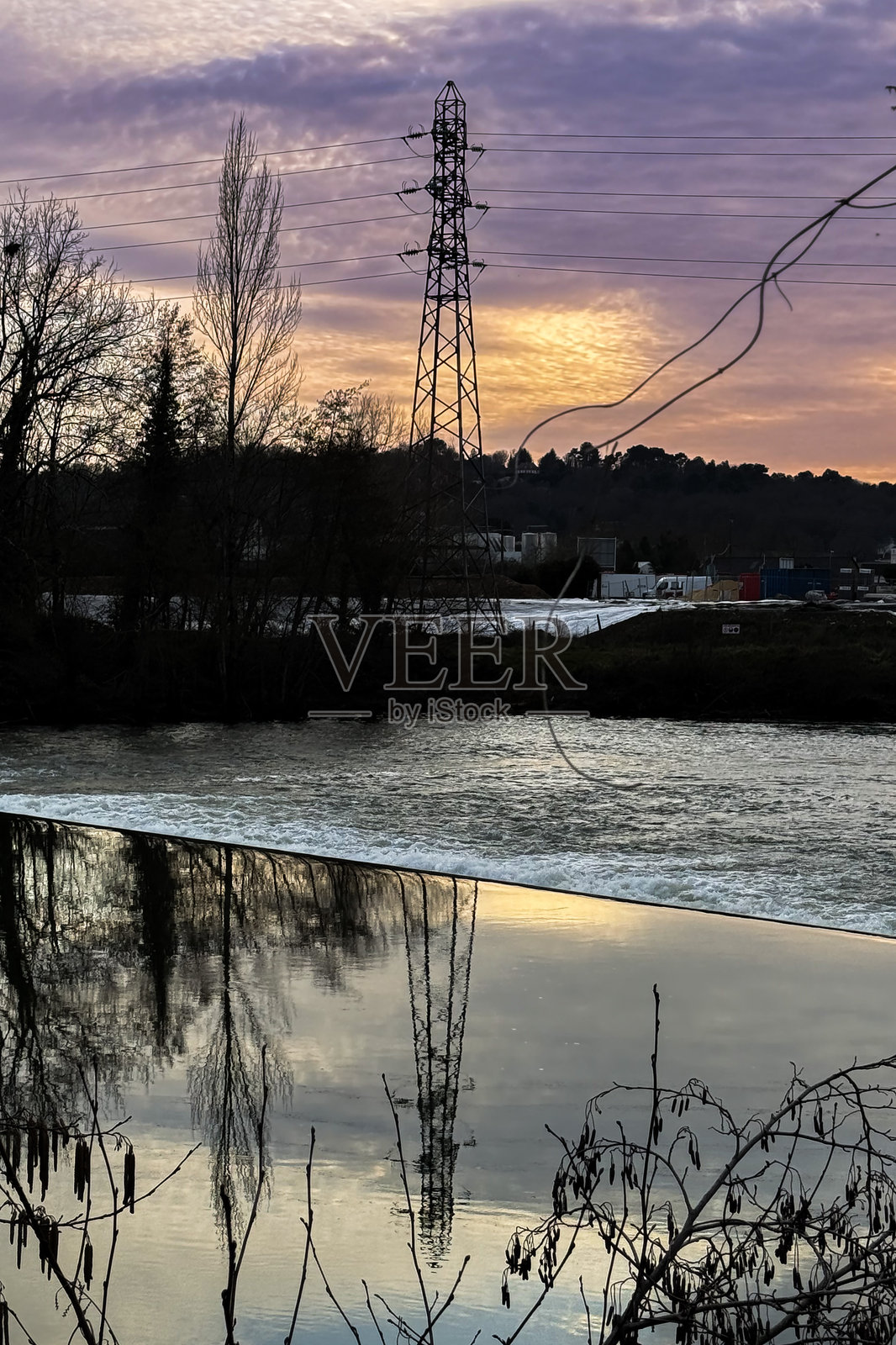傍晚的河流照片摄影图片