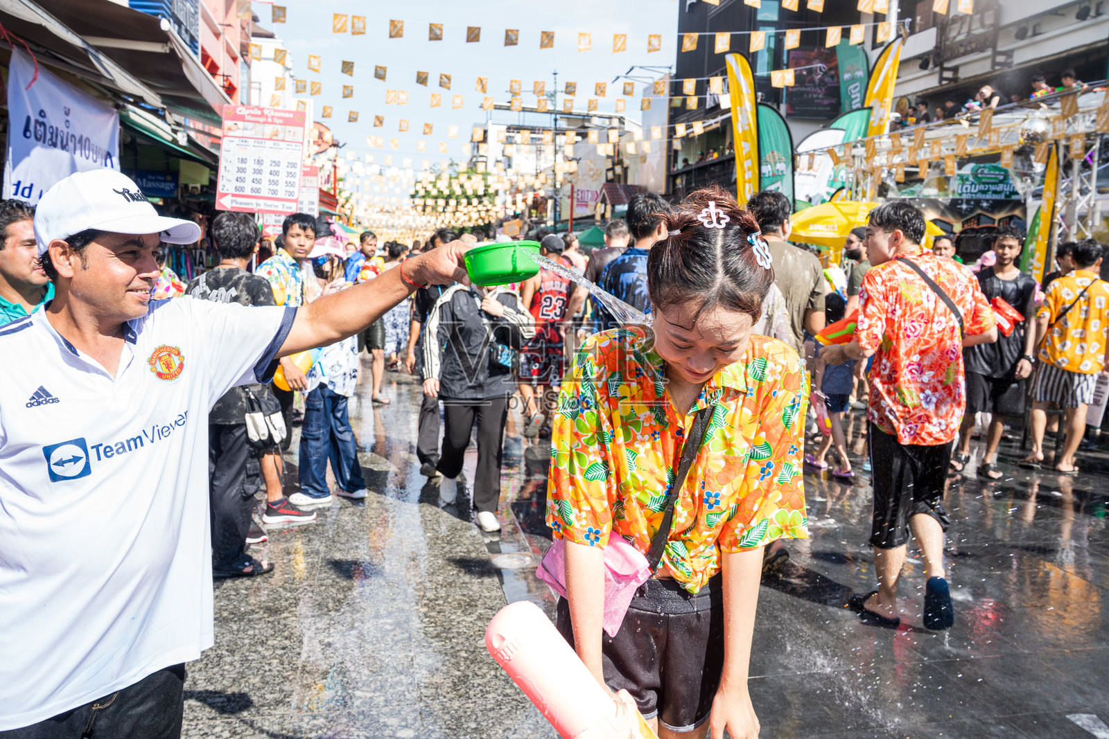 泰国宋干节照片摄影图片