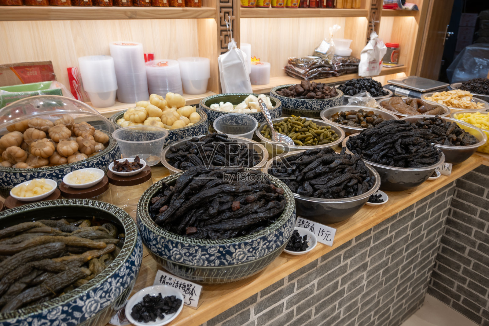 传统中国腌制食材的烹饪探索照片摄影图片