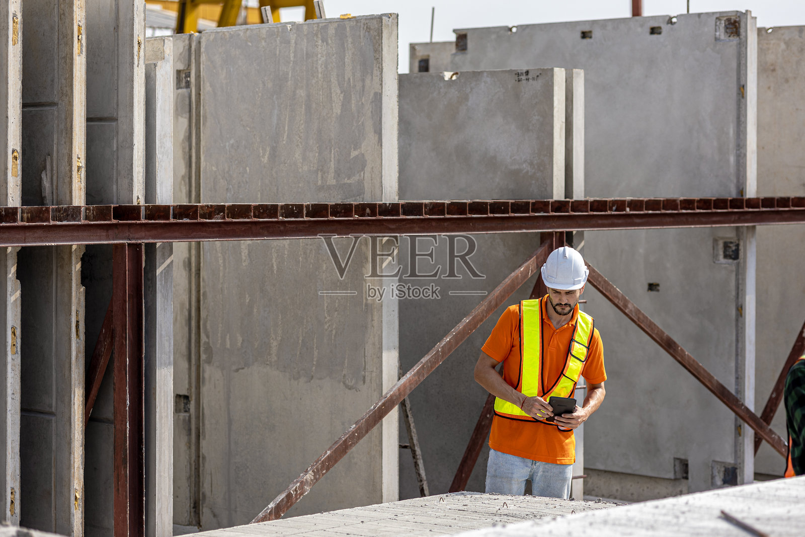 两位土木工程师的合作伙伴关系照片摄影图片