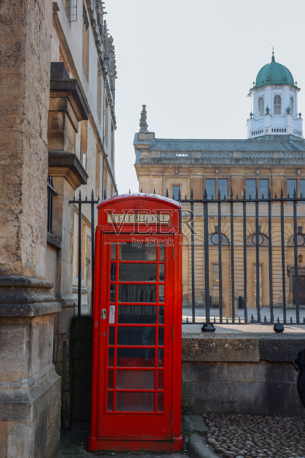 牛津的老电话亭照片摄影图片