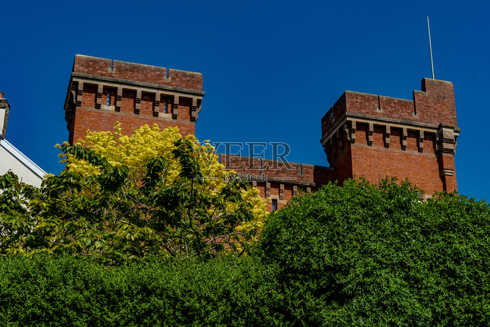 杰拉拉巴德兵营的屋顶线,现在已改为住宅。照片摄影图片