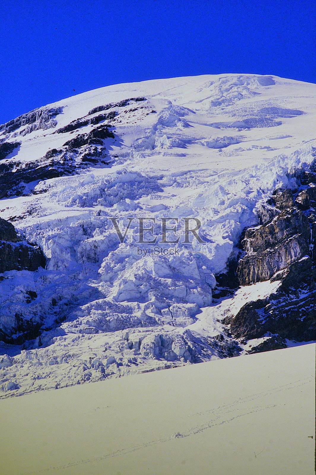 雷尼尔山攀登，华盛顿州雷尼尔山国家公园，1986年8月。照片摄影图片