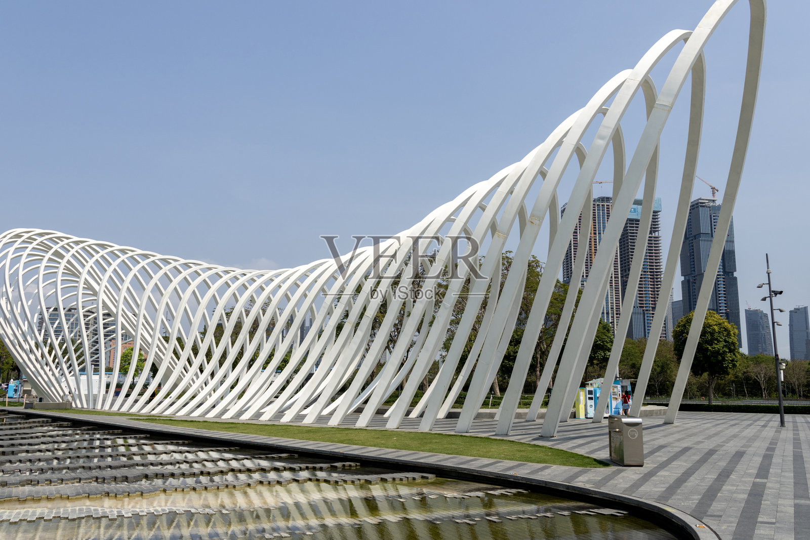 中国深圳OCT港内美丽的建筑结构。照片摄影图片