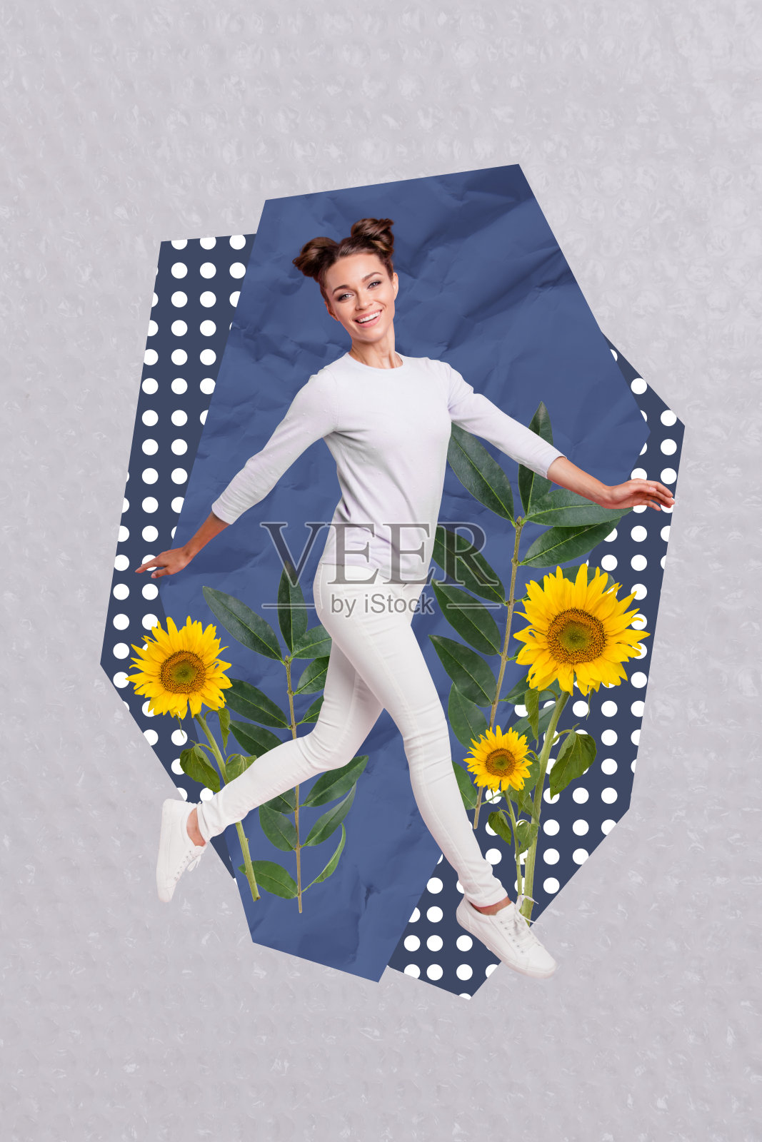 创意竖版照片拼贴，快乐女孩在公园外的夏季节日活动中跳舞，周围盛开的向日葵。照片摄影图片