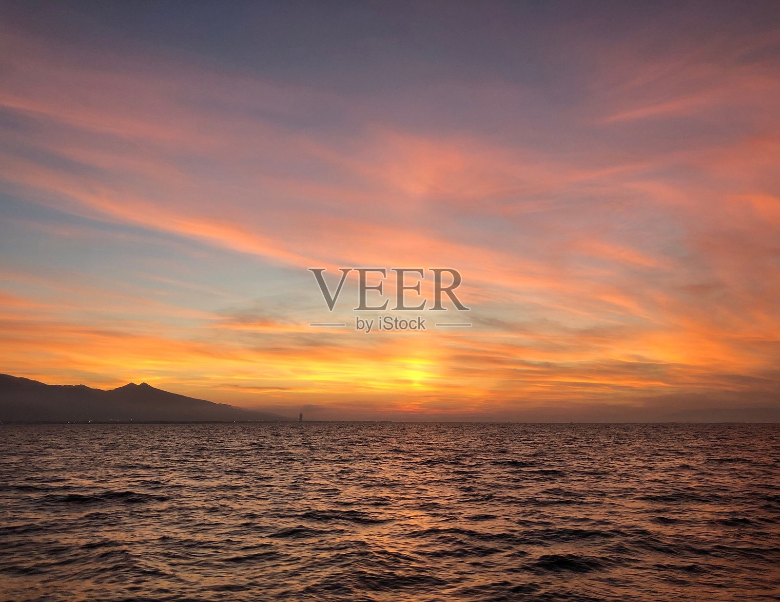 大自然为我们提供的宁静而美丽的时刻照片摄影图片